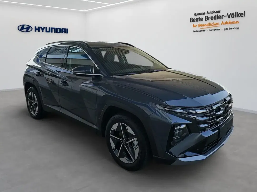 Hyundai TUCSON - Thumbnail 2