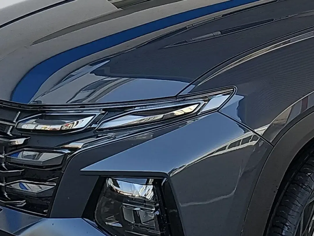 Hyundai TUCSON - Thumbnail 5