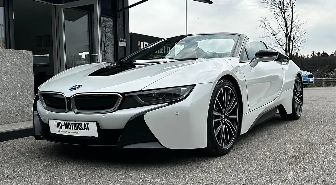 BMW i8 Roadster