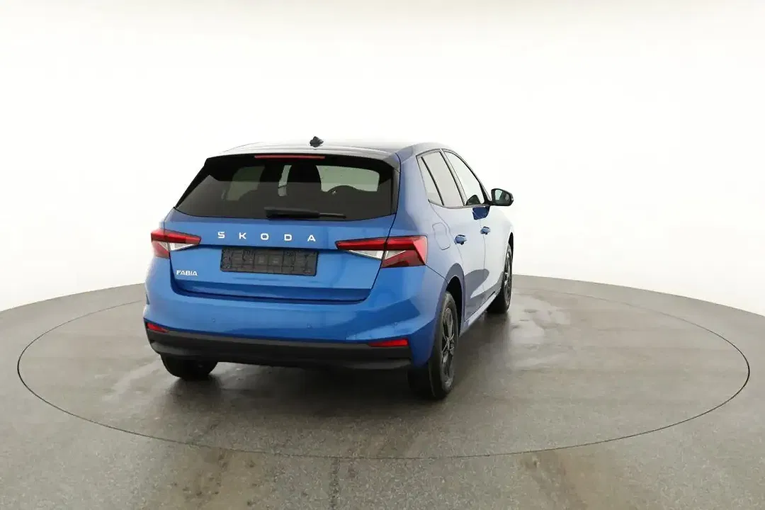 Skoda Fabia - Thumbnail 14