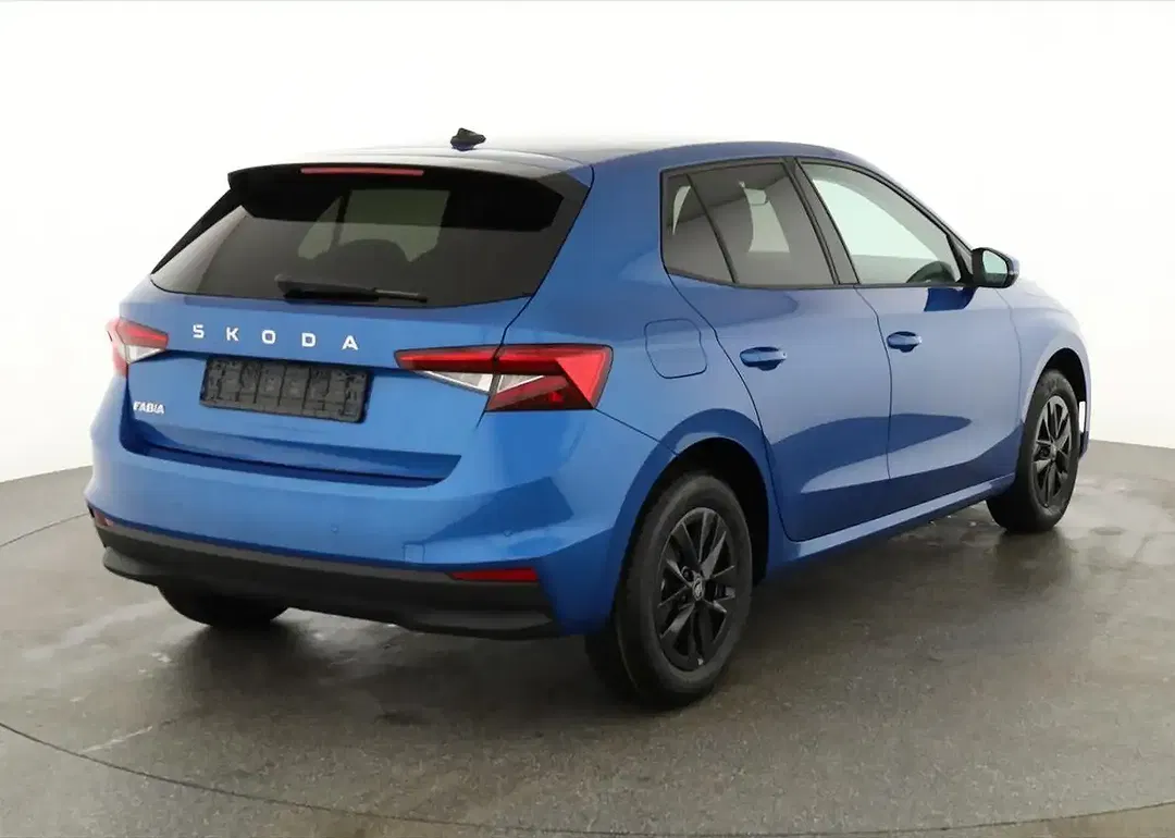 Skoda Fabia - Thumbnail 2