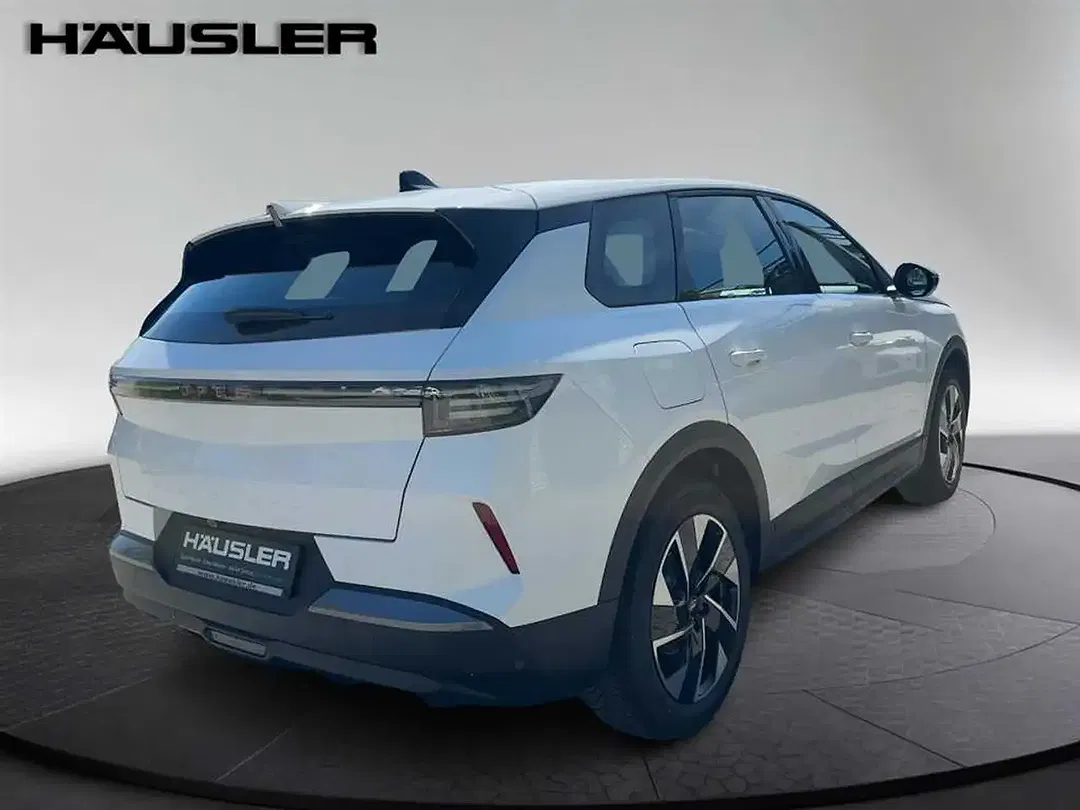 Opel Grandland X - Thumbnail 4