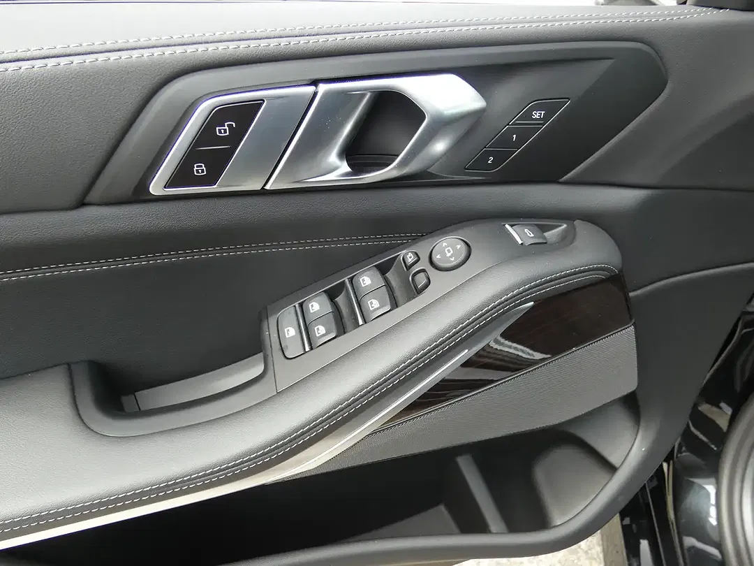 BMW X5 - Thumbnail 14