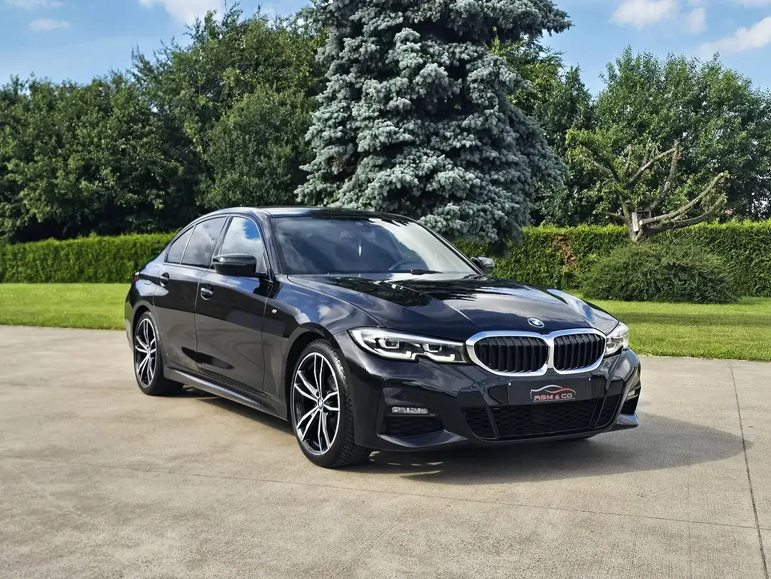 BMW 320 - Thumbnail 3