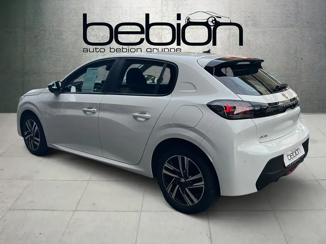 Peugeot 208 - Thumbnail 11