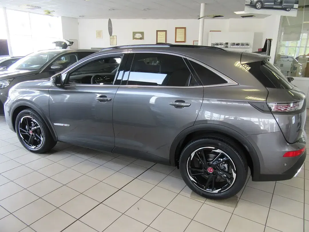 DS Automobiles DS 7 Crossback - Thumbnail 4