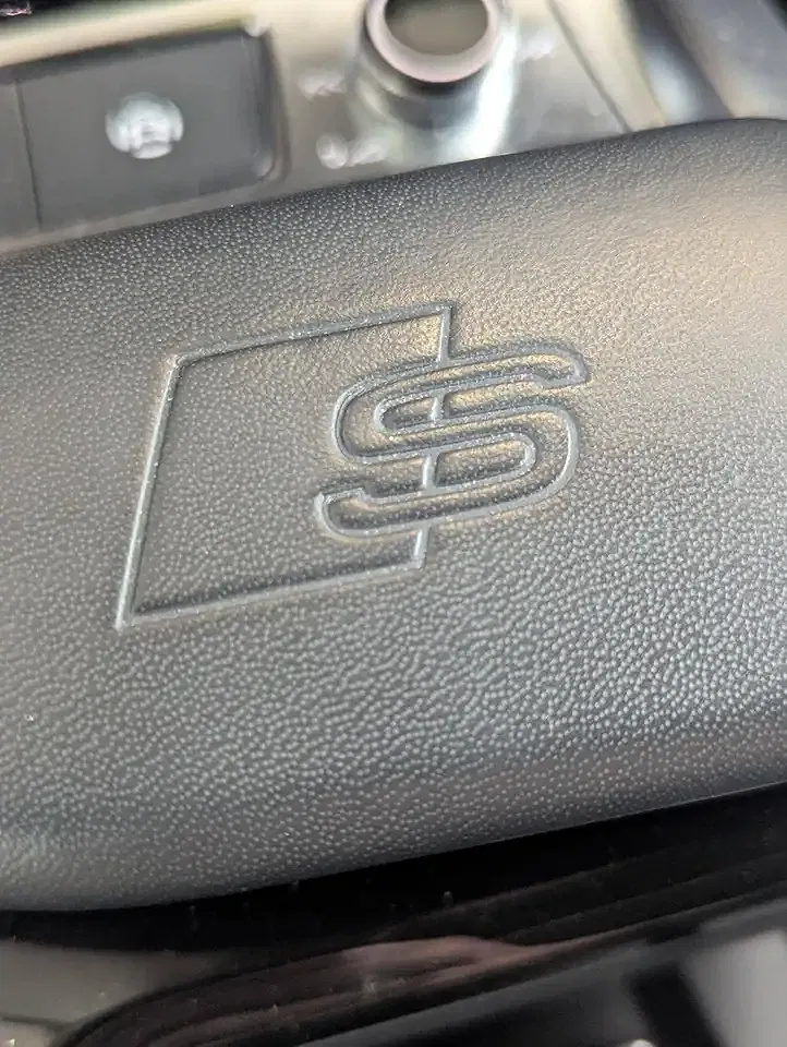 Audi SQ8 e-tron - Thumbnail 12
