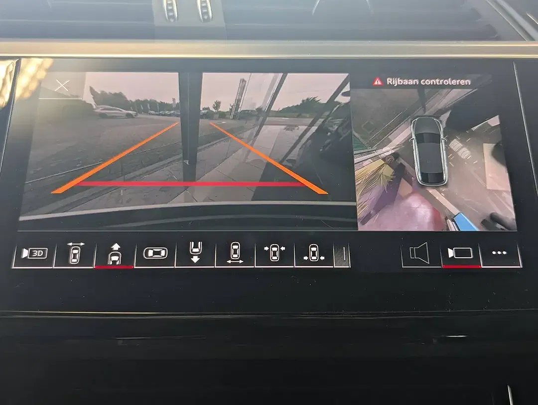 Audi SQ8 e-tron - Thumbnail 7