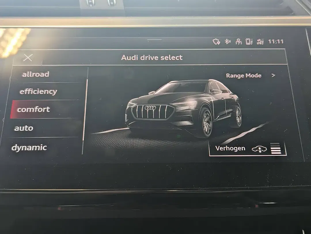 Audi SQ8 e-tron - Thumbnail 9