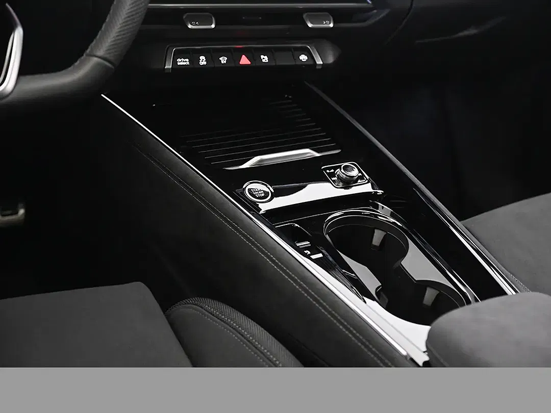 Audi Q3 - Thumbnail 15