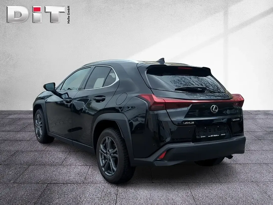Lexus UX 250h - Thumbnail 5