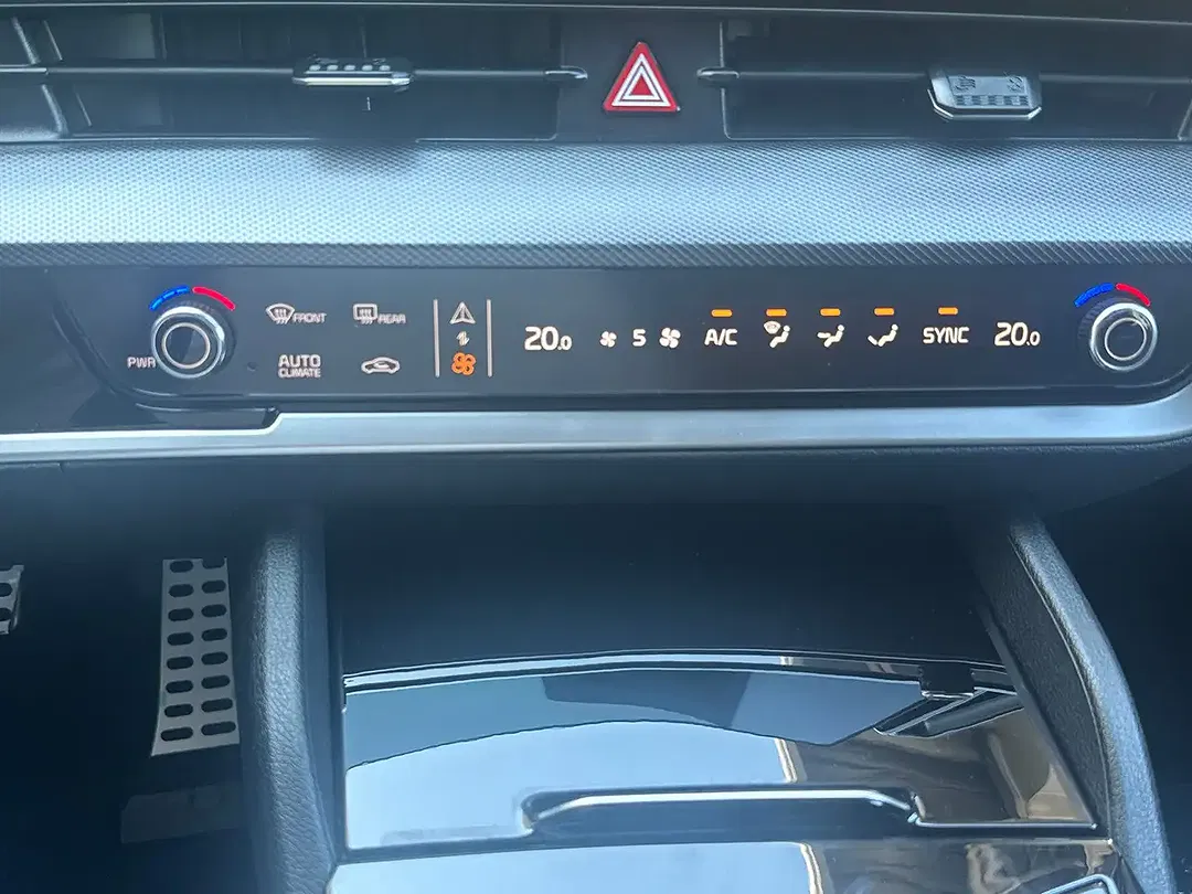Kia Sportage - Thumbnail 8