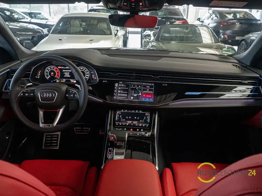 Audi RS Q8 - Thumbnail 15