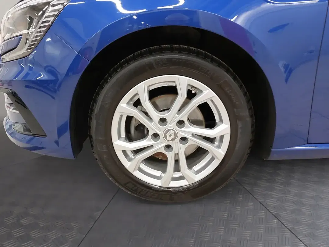 Renault Megane - Thumbnail 13