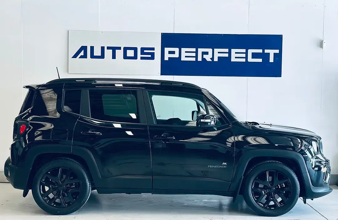 Jeep Renegade - Thumbnail 3