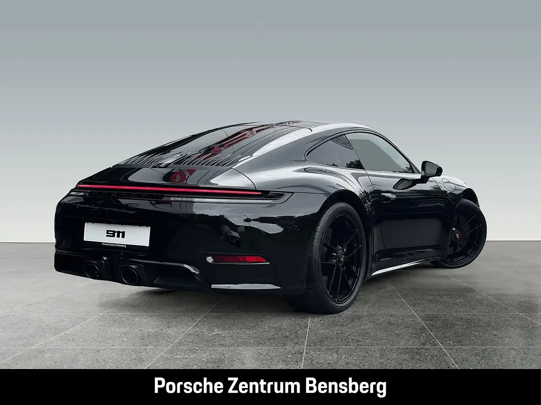 Porsche 992 - Thumbnail 4