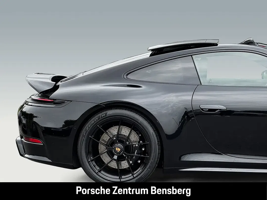 Porsche 992 - Thumbnail 9
