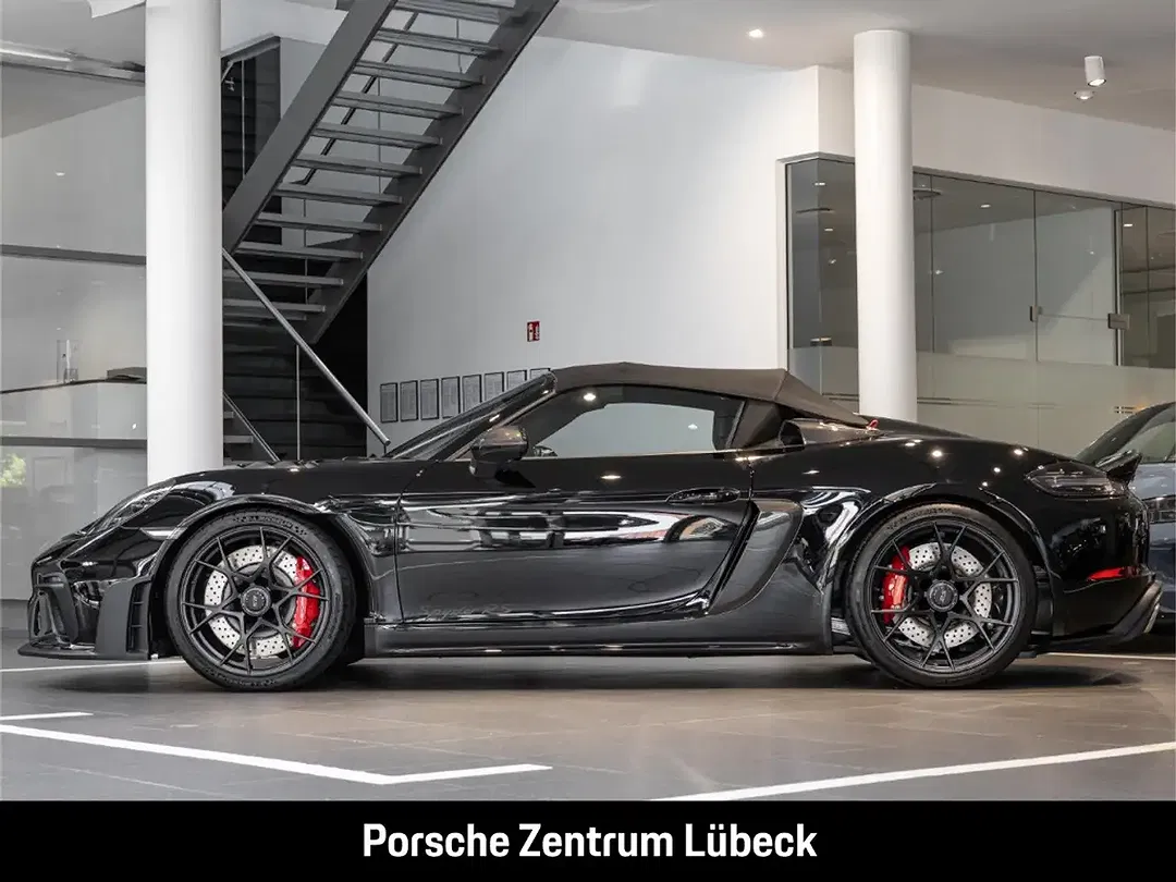 Porsche 718 Spyder - Thumbnail 2