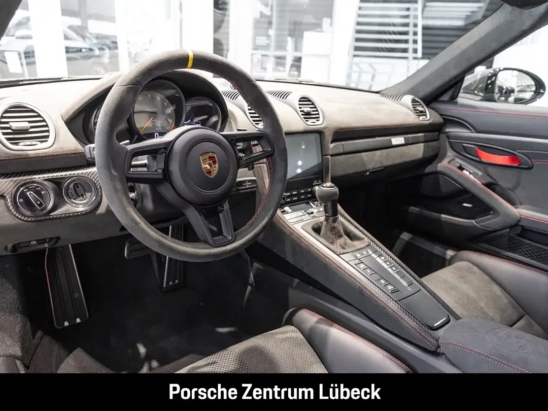 Porsche 718 Spyder - Thumbnail 4