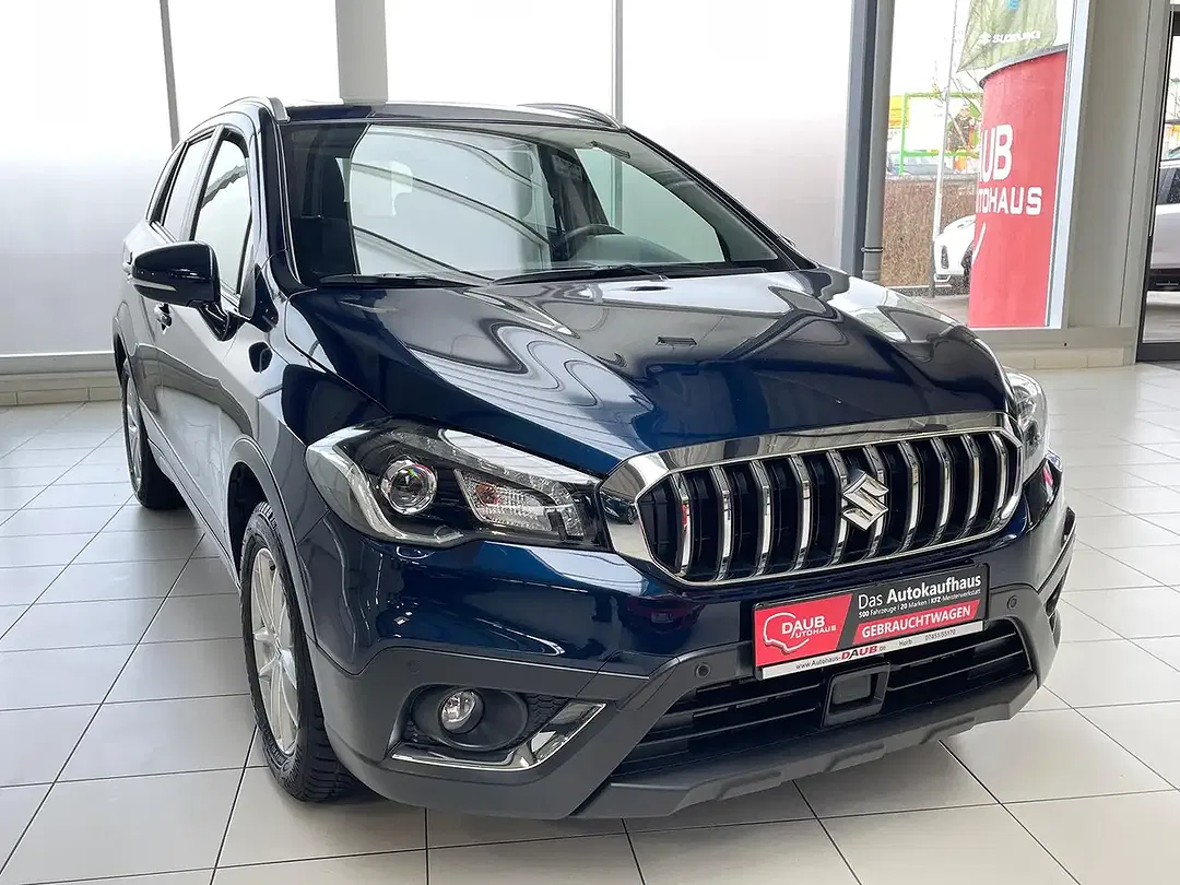Suzuki SX4 S-Cross - Thumbnail 8