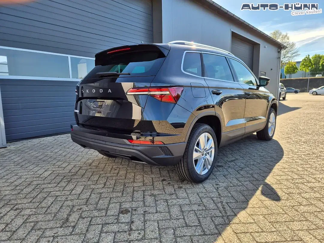 Skoda Karoq - Thumbnail 5