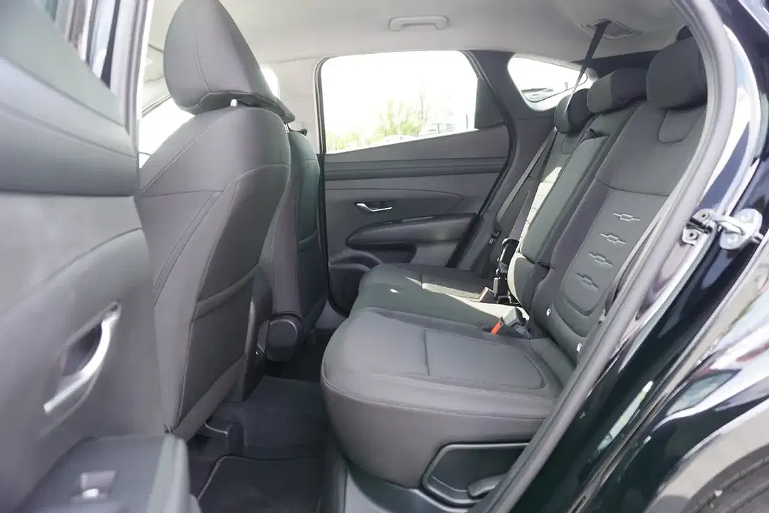 Hyundai TUCSON - Thumbnail 12