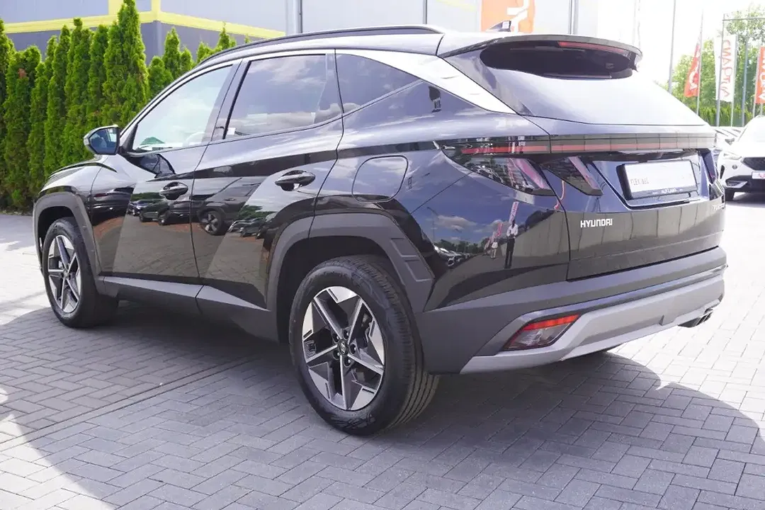 Hyundai TUCSON - Thumbnail 2
