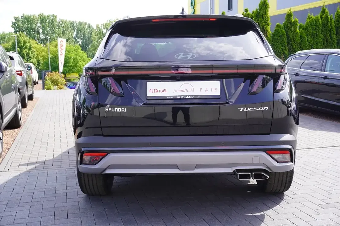Hyundai TUCSON - Thumbnail 3
