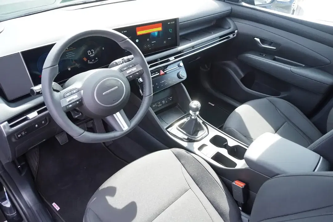 Hyundai TUCSON - Thumbnail 8