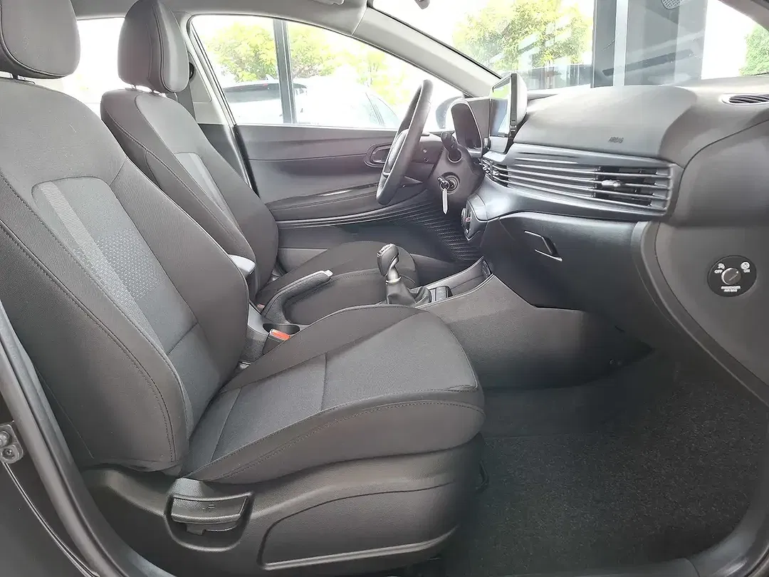 Hyundai i20 - Thumbnail 14