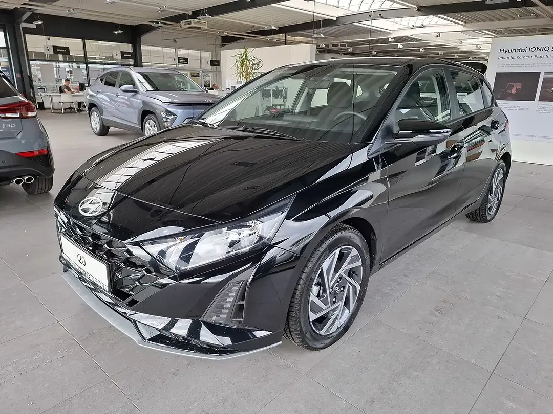 Hyundai i20 - Thumbnail 2