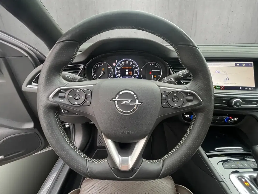 Opel Insignia - Thumbnail 10