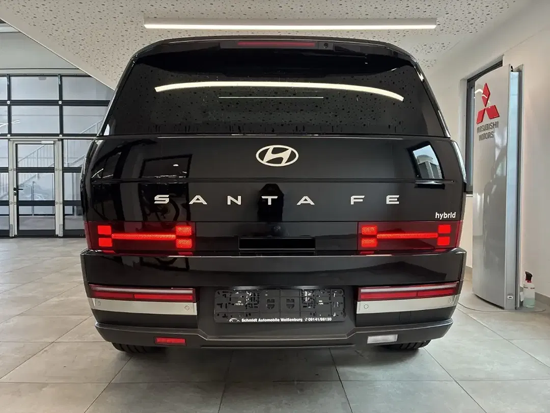 Hyundai SANTA FE - Thumbnail 3
