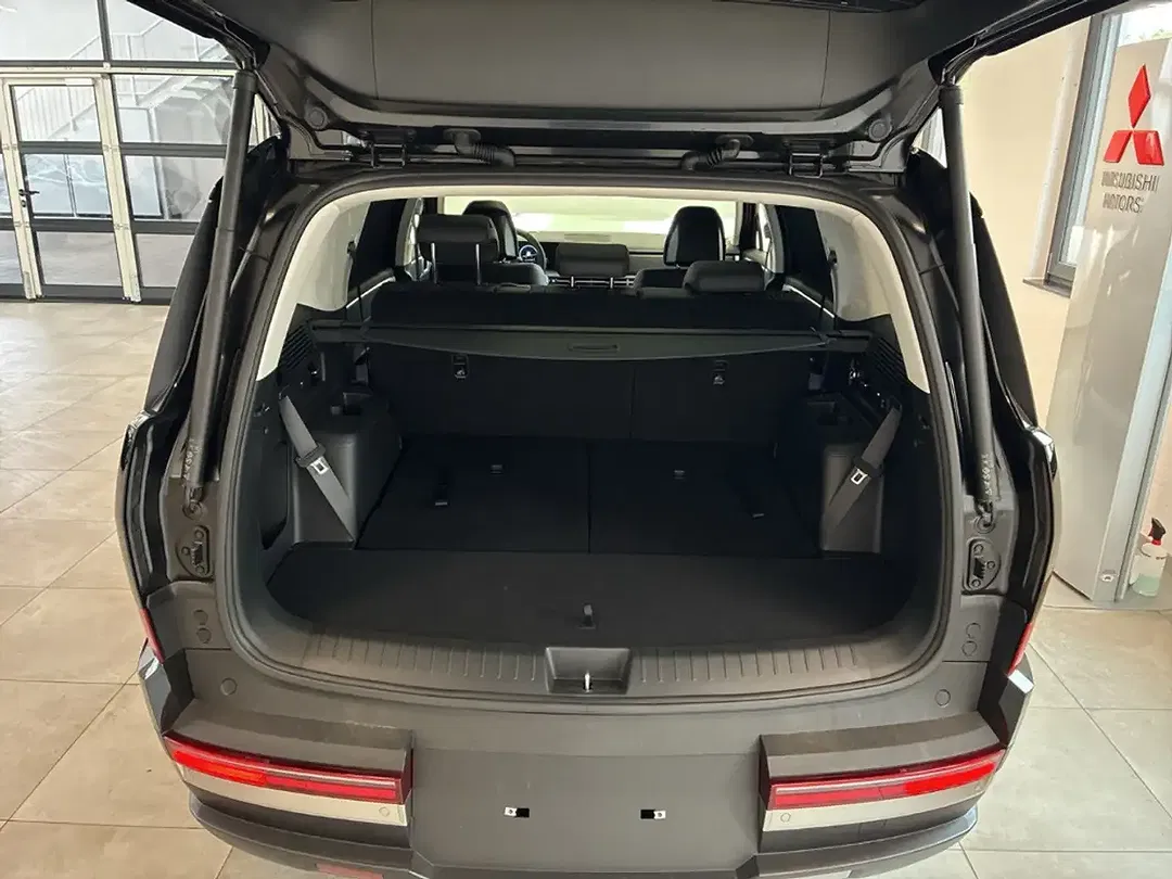 Hyundai SANTA FE - Thumbnail 6