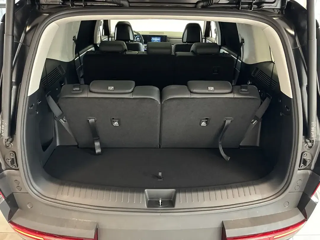 Hyundai SANTA FE - Thumbnail 7