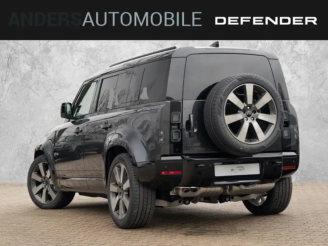Land Rover Defender - Thumbnail 2