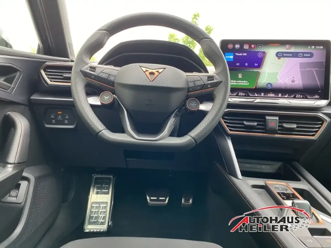 CUPRA Leon - Thumbnail 11