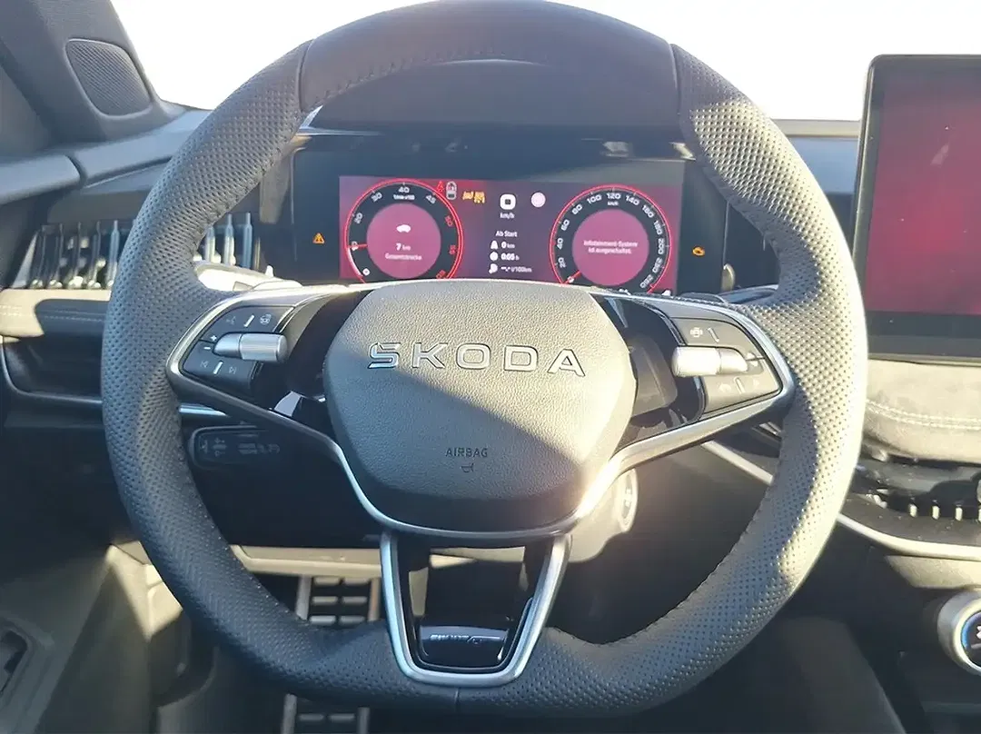 Skoda Superb - Thumbnail 11