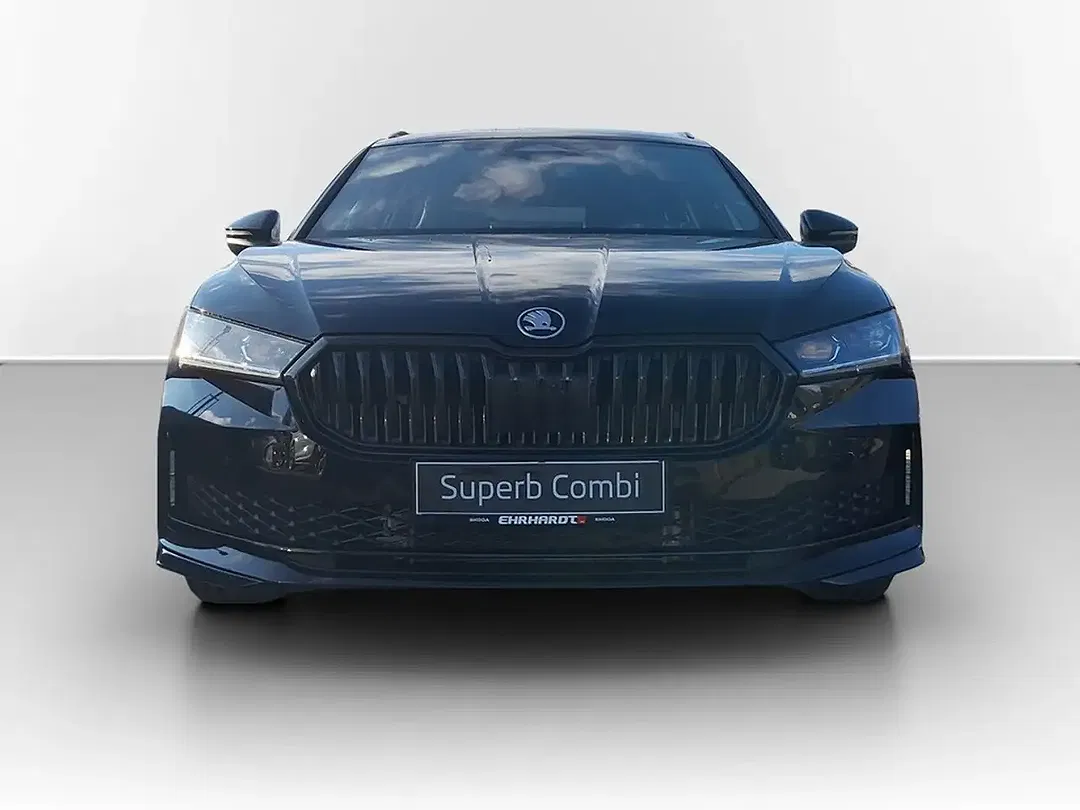 Skoda Superb - Thumbnail 2