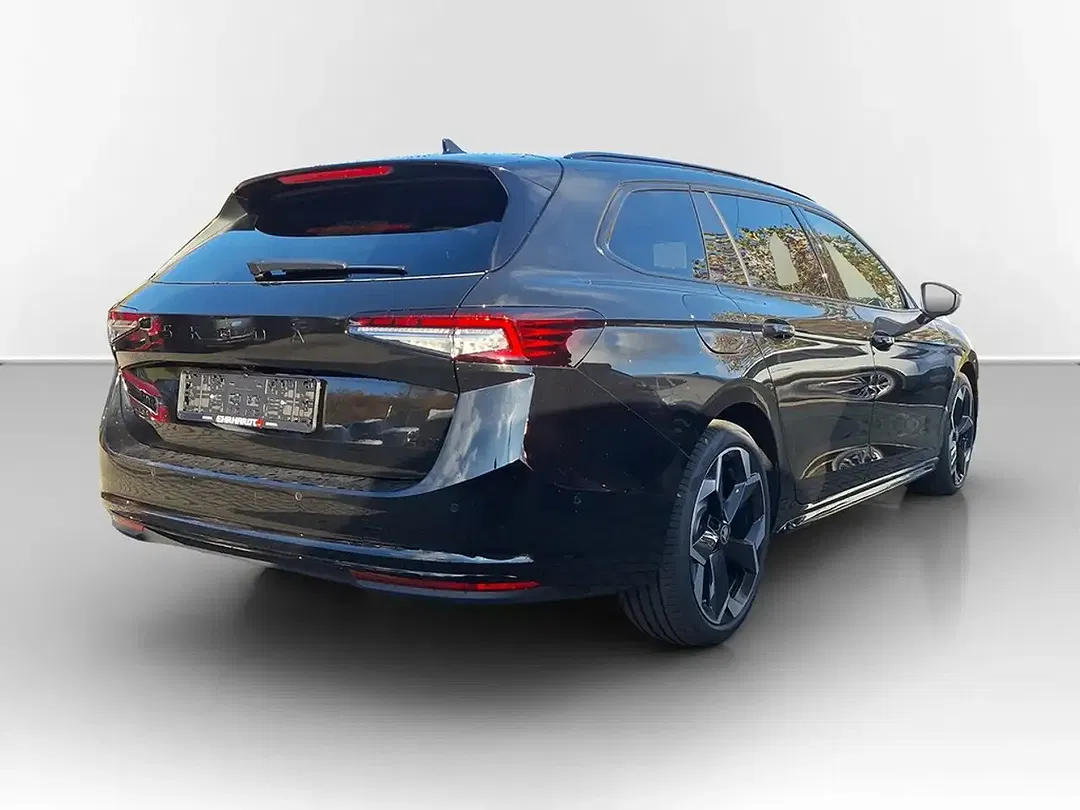 Skoda Superb - Thumbnail 4