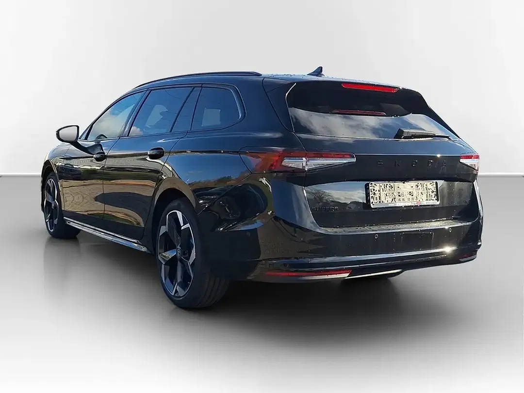 Skoda Superb - Thumbnail 6