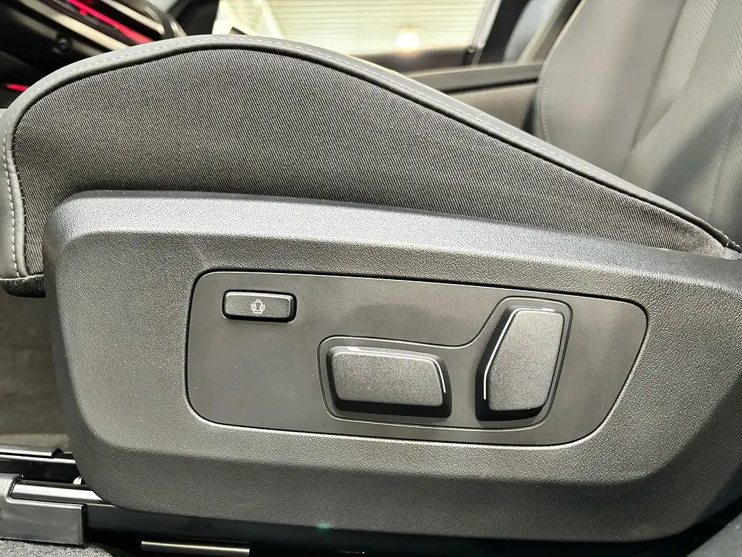 BMW X3 - Thumbnail 19