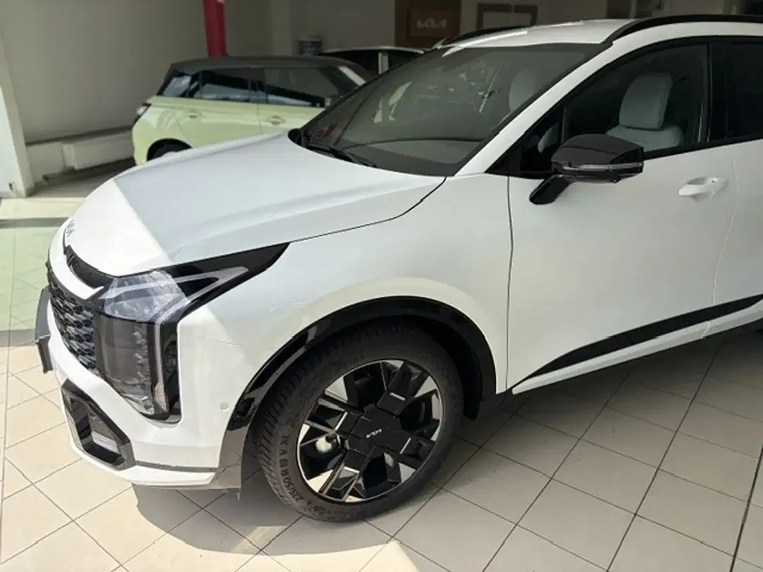 Kia Sportage - Thumbnail 6