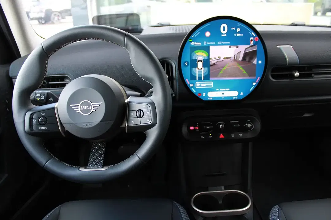 MINI Cooper C - Thumbnail 10