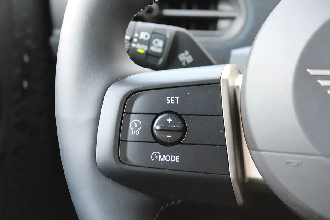 MINI Cooper C - Thumbnail 11