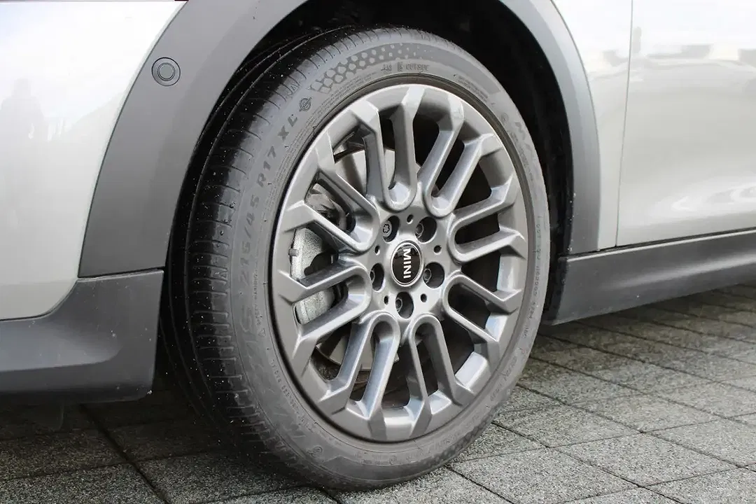 MINI Cooper C - Thumbnail 5