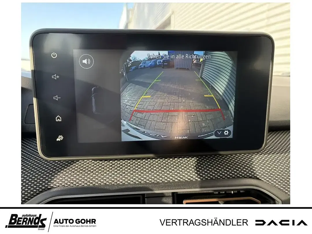 Dacia Sandero - Thumbnail 10