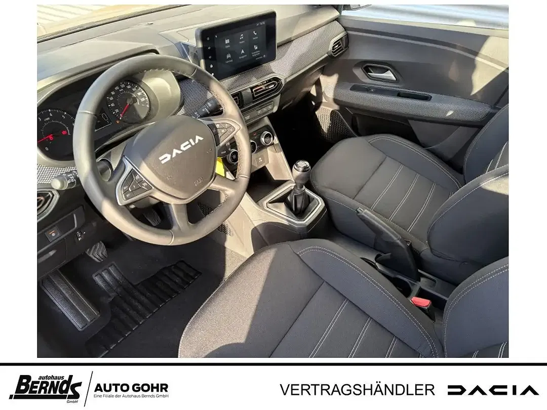Dacia Sandero - Thumbnail 5