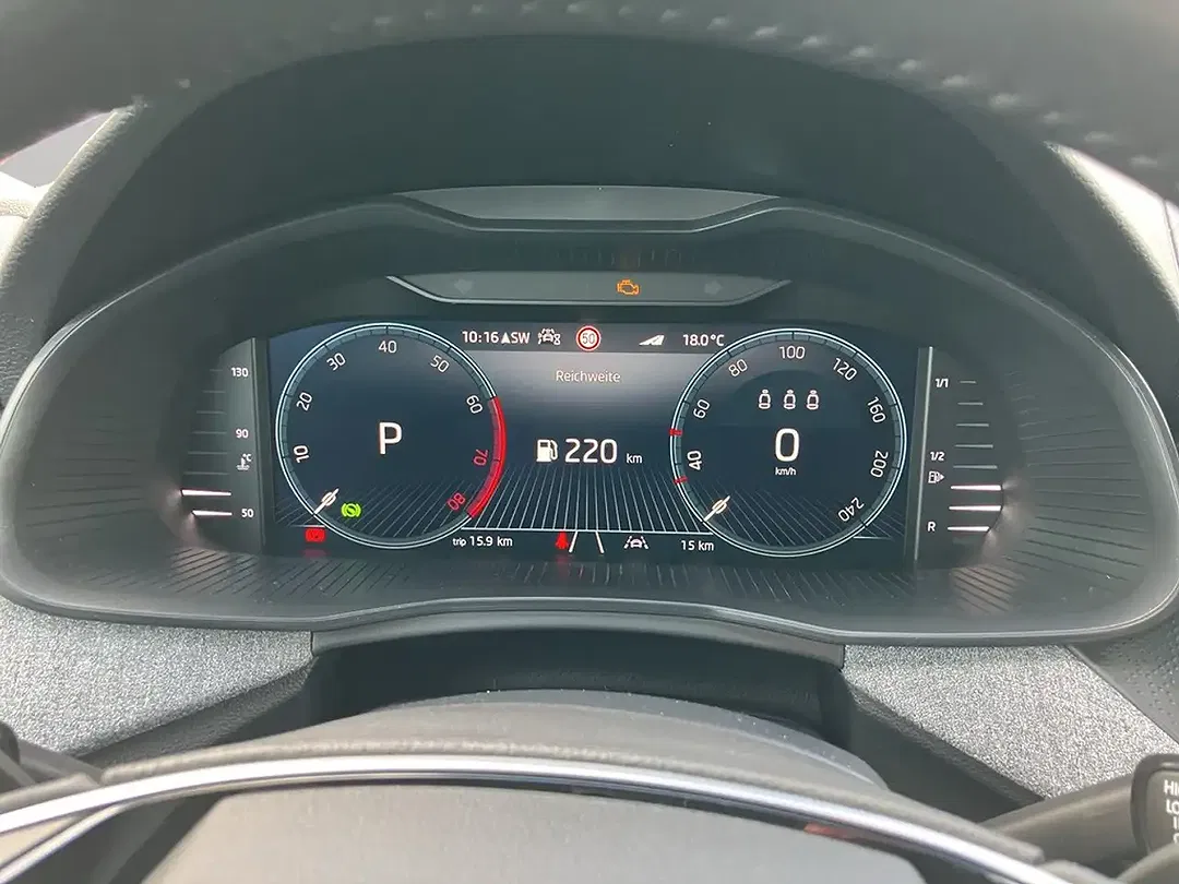 Skoda Kamiq - Thumbnail 13
