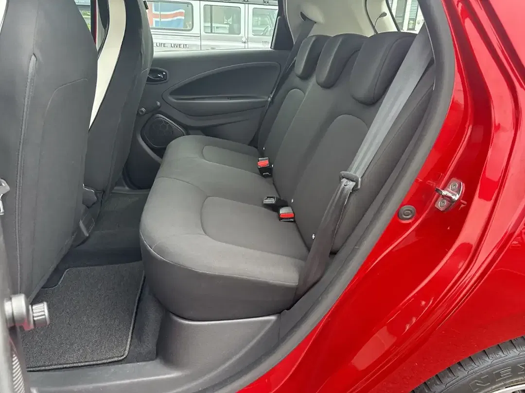 Renault ZOE - Thumbnail 11